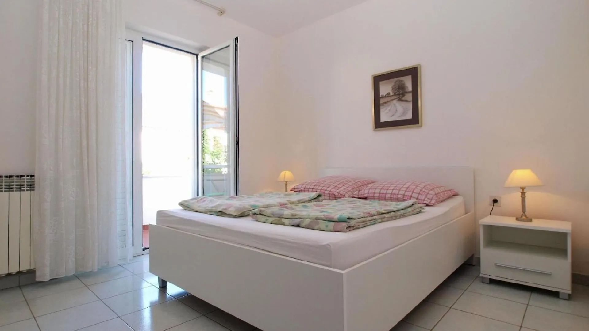 Apartment Ferienwohnung Fuer 3 Personen Ca 34 Qm In Pjescana Uvala, Istrien Istrische Riviera